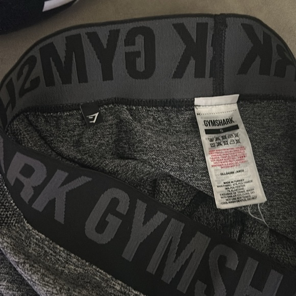 Gymshark leggings size small. - Picture 13 of 13